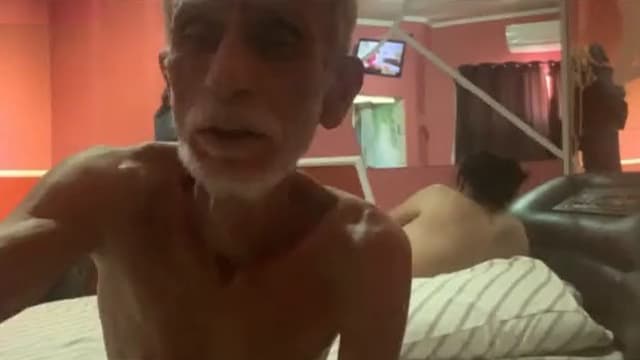 Sasur Bahu Leaked – Old Man Deep Pound MMS