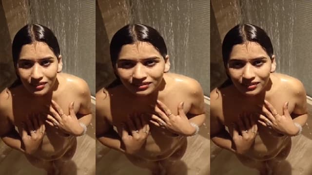 Desi Girlfriend Sucking Dick Bathing Video 2026