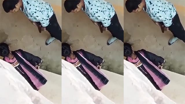 Desi Uncle Fucking Girl Behind Bus Stop Highway MMS