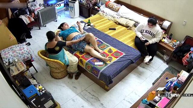 Desi Milf Dress Changing Cam Recorded CCTV Viral